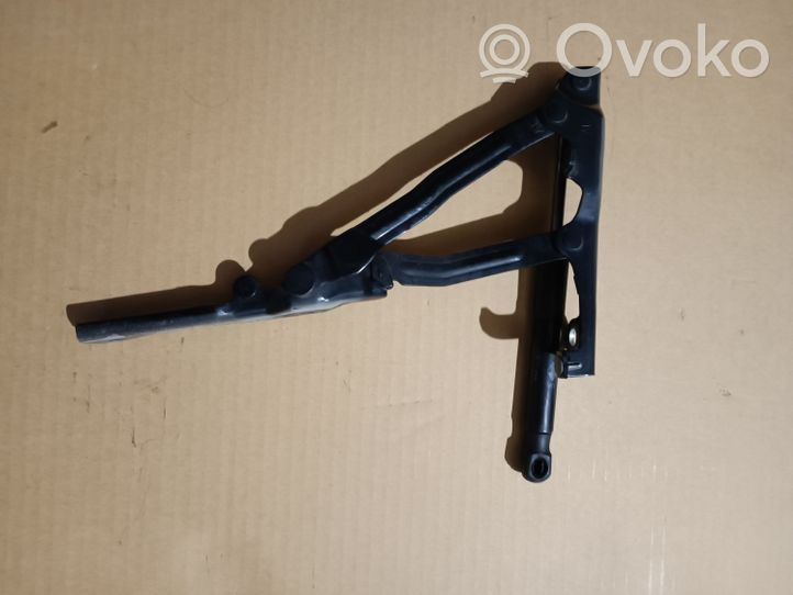 Toyota GT 86 Tailgate/trunk/boot hinge 57520CA0109P