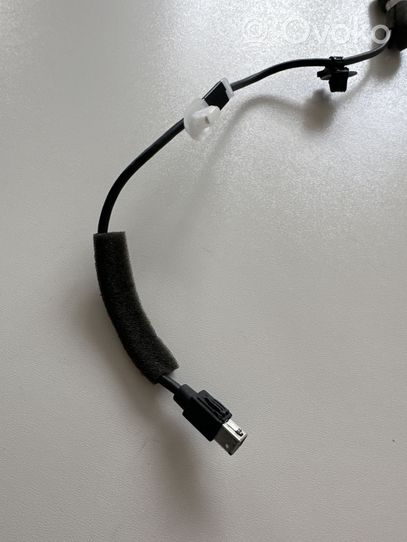 Subaru Outback (BS) Connettore plug in USB 86273AL03A