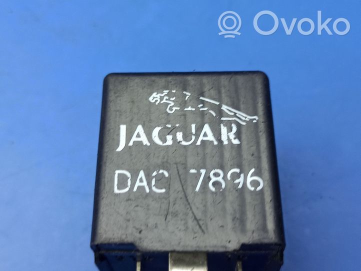 Jaguar XJS Kita rėlė DAC7896