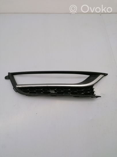 Volkswagen PASSAT B7 USA Grille inférieure de pare-chocs avant 561853666A