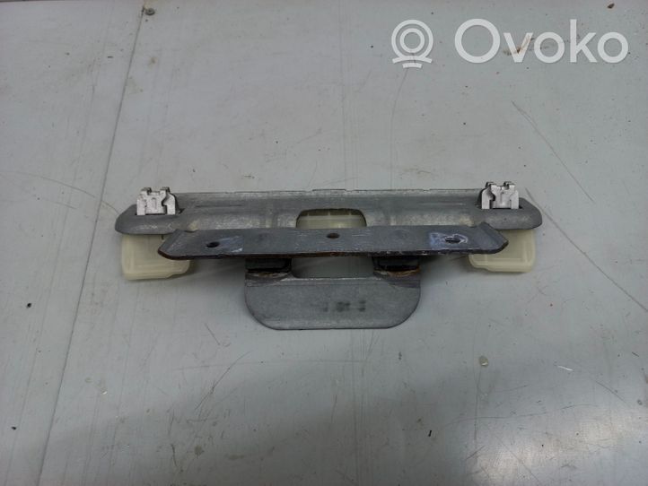 Porsche Cayenne (92A) Maniglia esterna/staffa per portiera anteriore coupé 7P0857647D