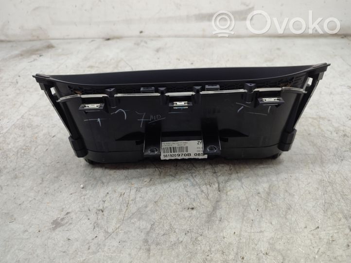 Volkswagen PASSAT B7 USA Compteur de vitesse tableau de bord 561920970B