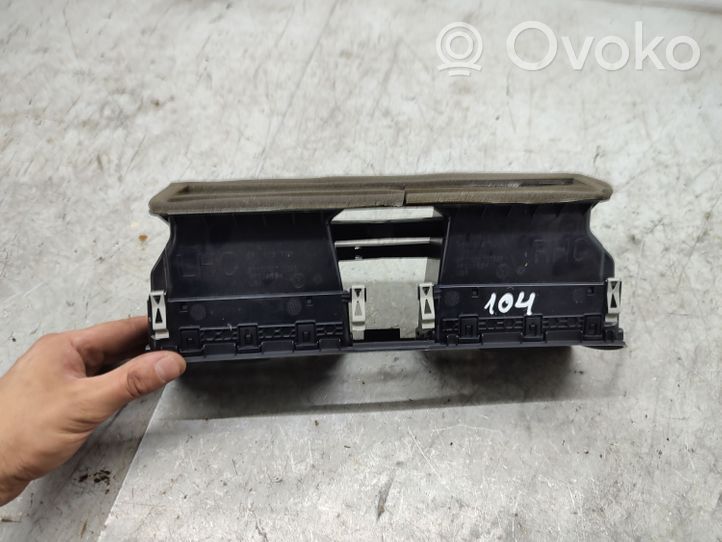 Volkswagen PASSAT B7 USA Griglia di ventilazione centrale cruscotto 561819728