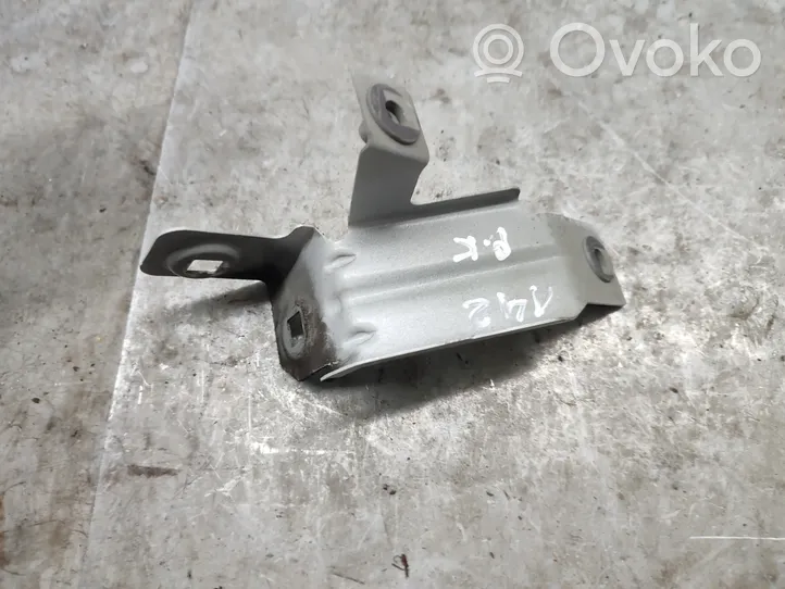 Porsche Cayenne (92A) Supporto di montaggio del parafango 7P5805603A