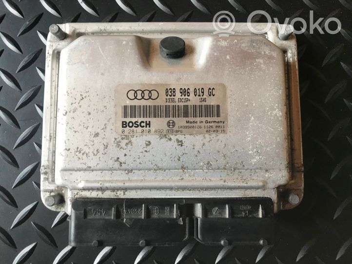 Audi A3 S3 8L Moottorin ohjainlaite/moduuli 038906019GC