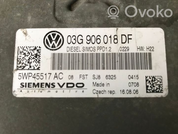 Volkswagen Golf V Calculateur moteur ECU 03G906018DF