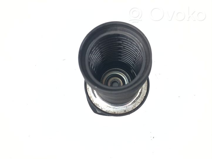 Volkswagen PASSAT B8 Supporto per montante superiore anteriore 5Q0412331C