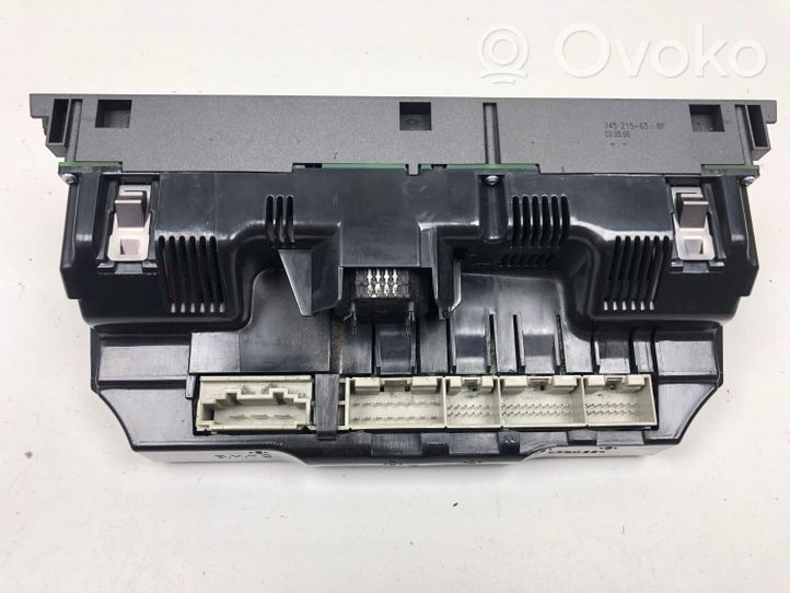 Audi A6 S6 C6 4F Panel klimatyzacji 4F2820043J