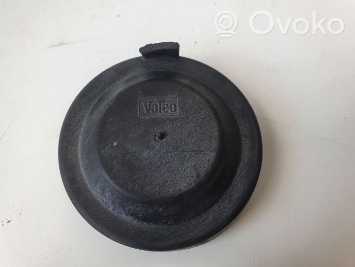 Volkswagen Polo Cache-poussière de phare avant 88204115