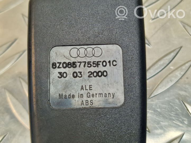 Audi A2 Boucle de ceinture de sécurité avant 8Z0857755F