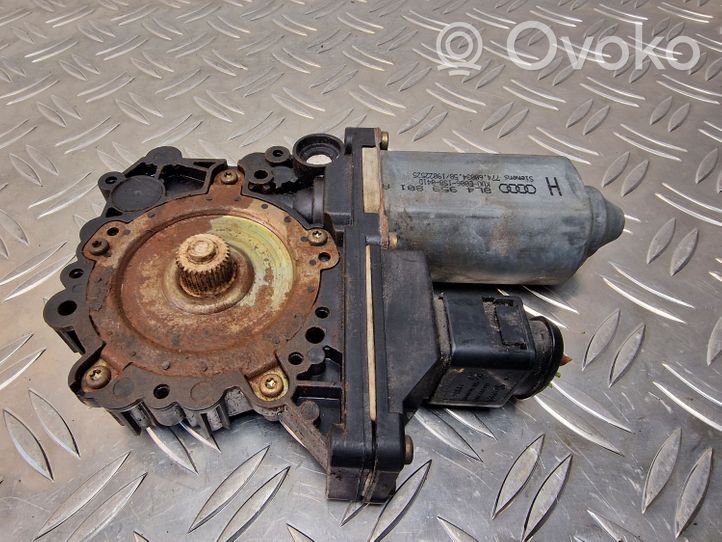 Audi A3 S3 8L Takaoven ikkunan nostomoottori 8L4959801A