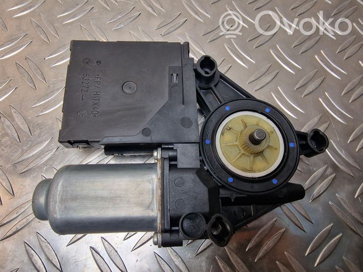 Volkswagen Touran I Moteur de lève-vitre de porte avant 1K0959792G