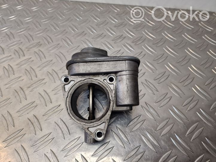 Audi A8 S8 D3 4E Clapet d'étranglement 057128063