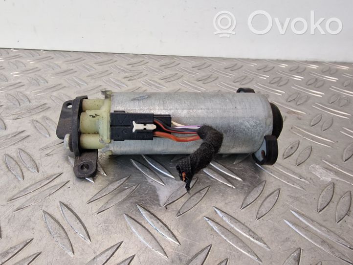 Volkswagen Touareg I Seat adjustment motor 0130002530