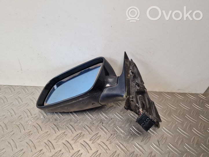 Audi A4 S4 B5 8D Etuoven sähköinen sivupeili 8D2858531E