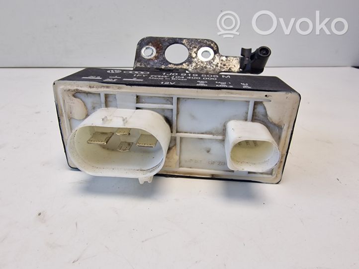 Volkswagen Polo V 6R Coolant fan relay 1J0919506M