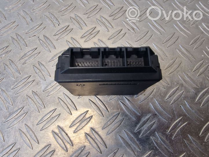 Volkswagen Scirocco Pysäköintitutkan (PCD) ohjainlaite/moduuli 1K0919475D