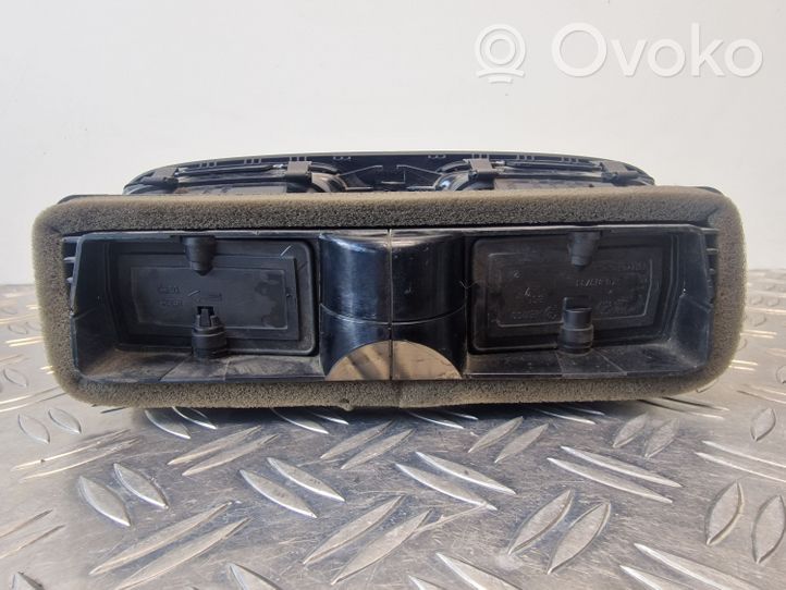 Volkswagen Golf VI Griglia di ventilazione centrale cruscotto 5K0815736D