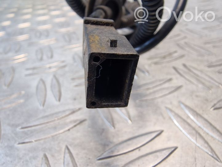 Audi A4 S4 B5 8D Czujnik prędkości obrotowej koła ABS 8D0927803