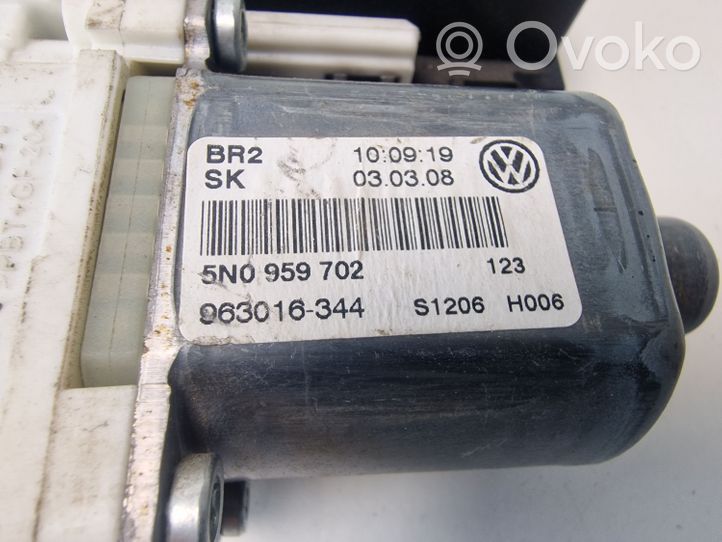 Volkswagen Tiguan Silniczek podnośnika szyby drzwi przednich 1K0959792J