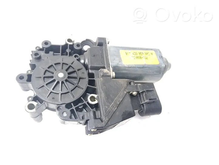 Audi A8 S8 D2 4D Moteur de lève-vitre de porte arrière 4D0959802H