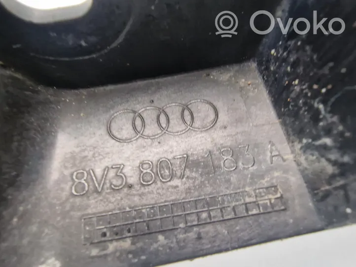 Audi A3 S3 8V Etupuskurin kannake 8V3807183A