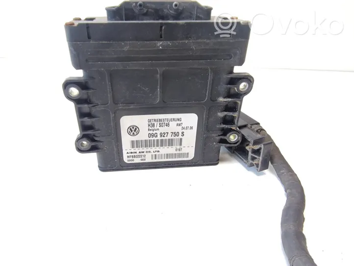 Volkswagen PASSAT B6 Gearbox control unit/module 09G927750S