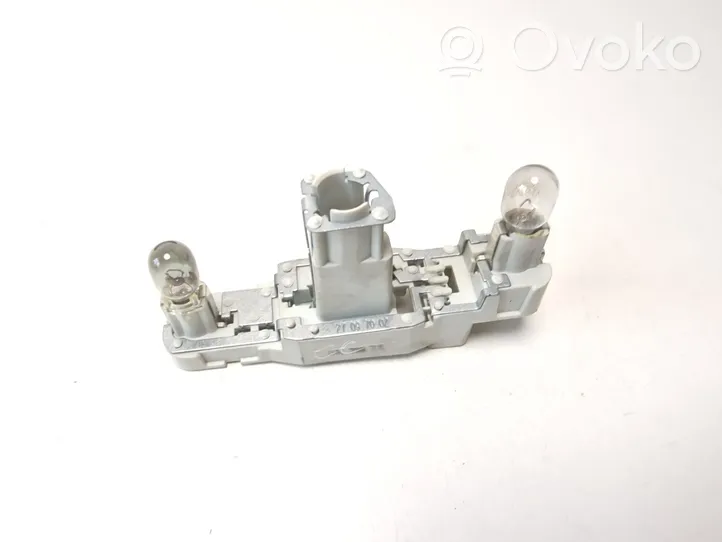 Volkswagen PASSAT CC Porte ampoule de feu arrière 3C8945257