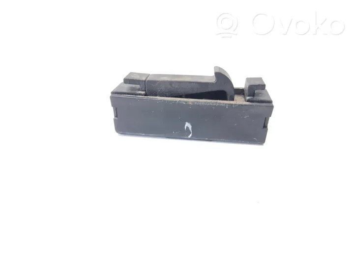 Volkswagen PASSAT B7 Other trunk/boot trim element 1Z9867825D