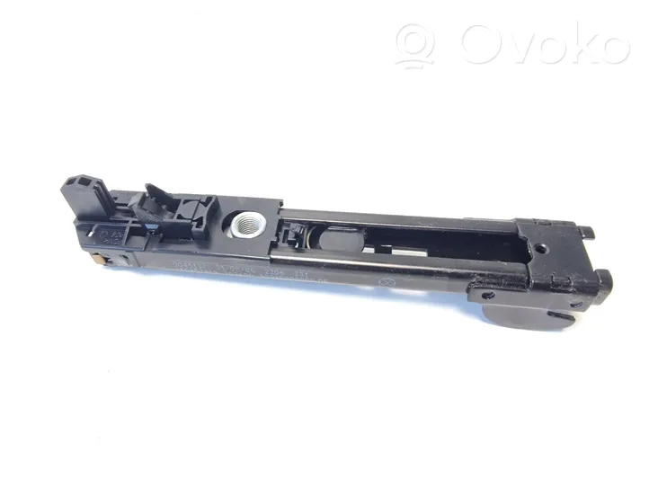 Volkswagen Jetta V Rail de réglage hauteur de ceinture de sécurité 1T0857819