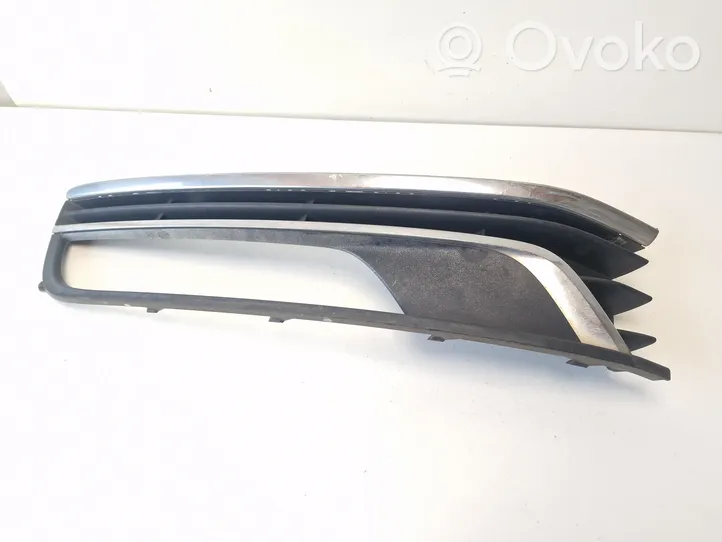 Volkswagen PASSAT B7 Front fog light trim/grill 3AA853665