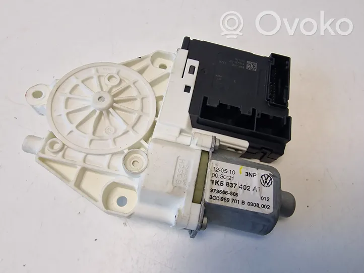 Volkswagen Golf VI Moteur de lève-vitre de porte avant 3C0959793