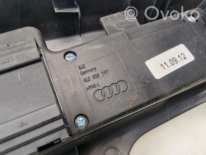 Audi Q7 4L Przyciski sterowania fotela 4L0959747