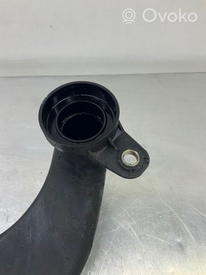 BMW 5 E60 E61 Część rury dolotu powietrza 7600028