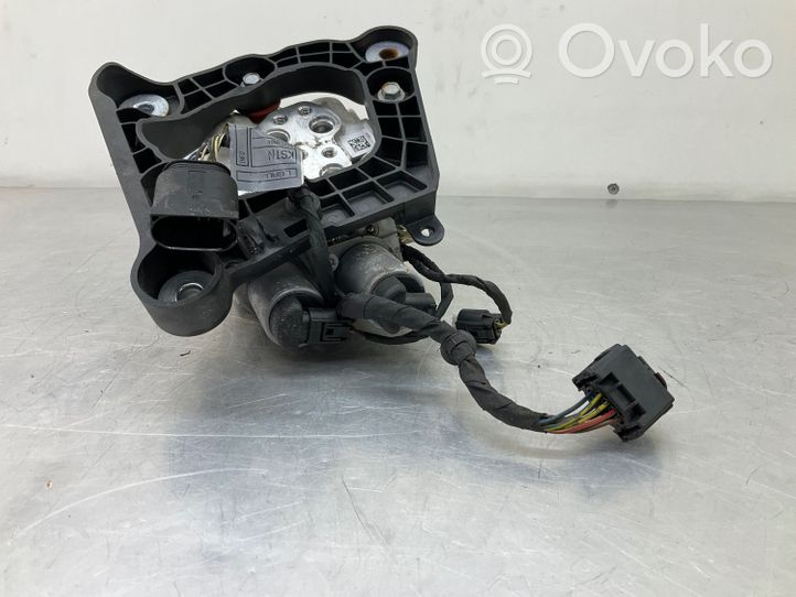 BMW 7 F01 F02 F03 F04 Compresseur à suspension pneumatique 6775258