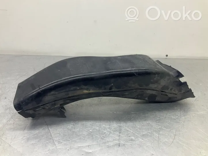 BMW 3 E92 E93 Oro paėmimo kanalo detalė (-ės) 8047409