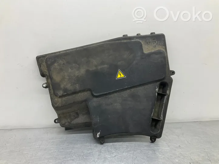 BMW 5 E60 E61 Coperchio scatola dei fusibili 7520899