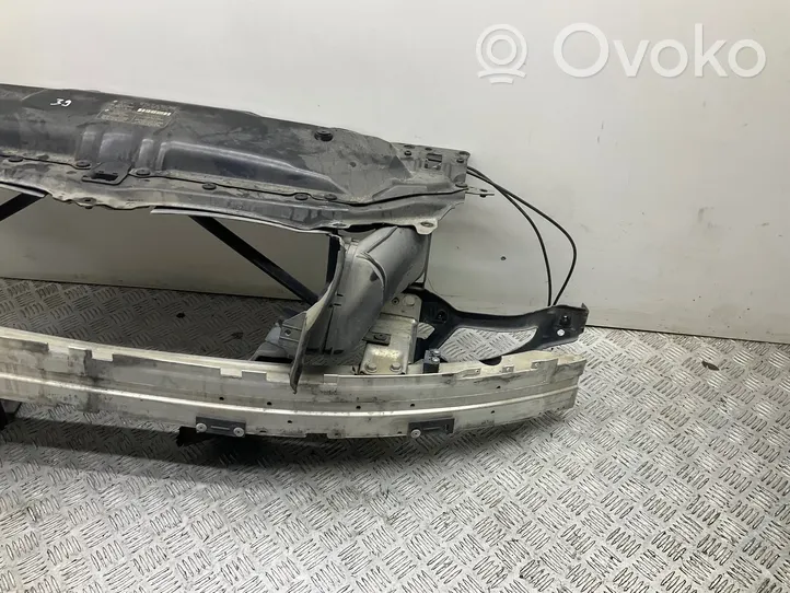 BMW 5 E60 E61 Jäähdyttimen kehyksen suojapaneeli 7547246