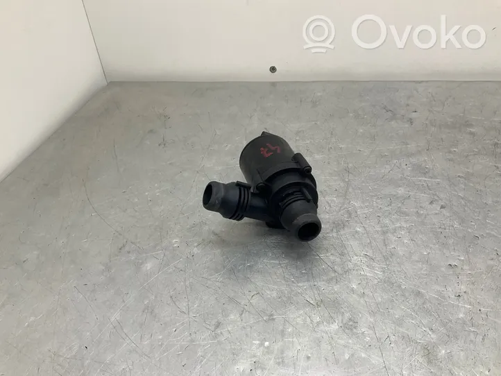 BMW 5 E60 E61 Pompe à eau de liquide de refroidissement 6988960