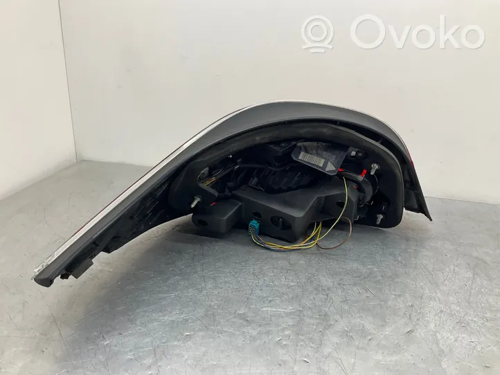 BMW 5 E60 E61 Set feux arrière / postérieurs 7361882