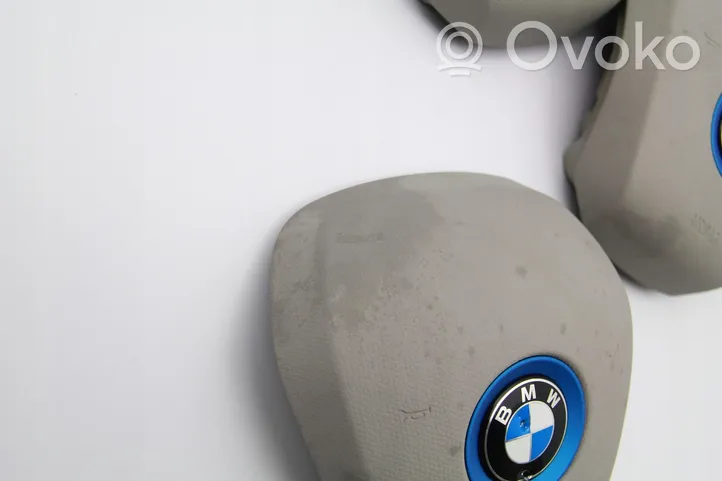BMW i3 Coperchio dell’airbag 103366