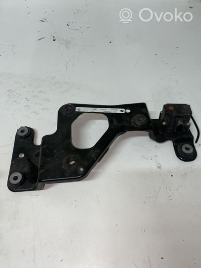 BMW X5 E70 Supporto del compressore ad aria dello pneumatico 37226775479