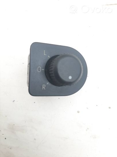 Volkswagen Golf IV Wing mirror switch 1J1959565D