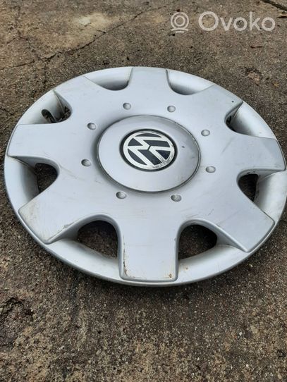 Volkswagen New Beetle R16 wheel hub/cap/trim 1C0601147C