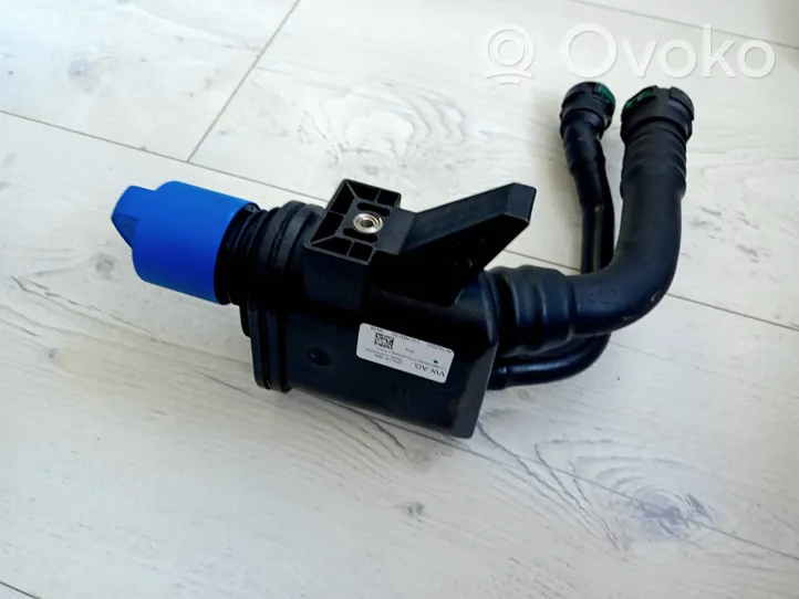 Volkswagen Caddy Tubo di riempimento del liquido AdBlue 5R3131965