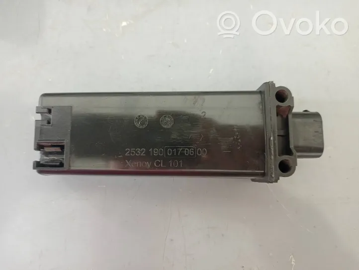 Audi Q7 4M Tire pressure control unit 4M0907273B