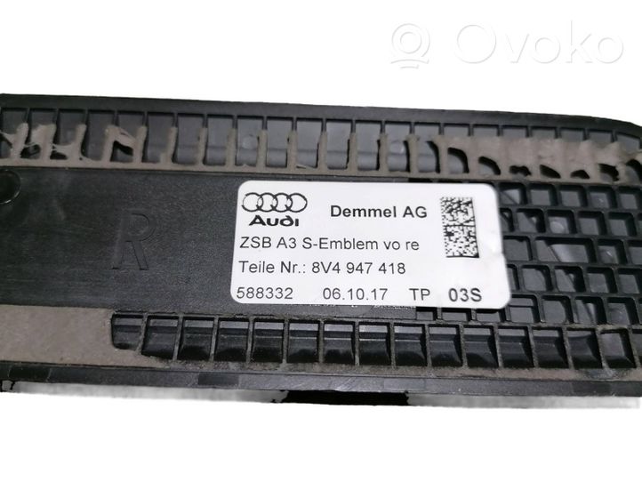 Audi A3 S3 8V Listwa progowa przednia 8V4947418