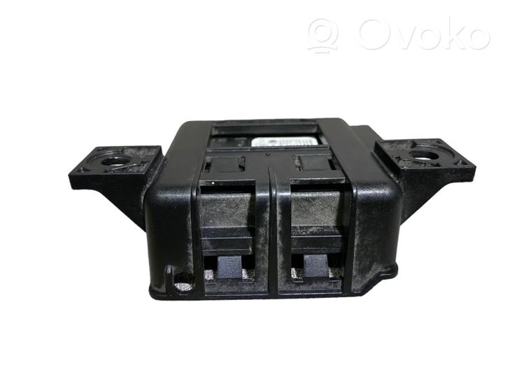 Audi A4 S4 B9 Interrupteur porte de garage 4M0907410A