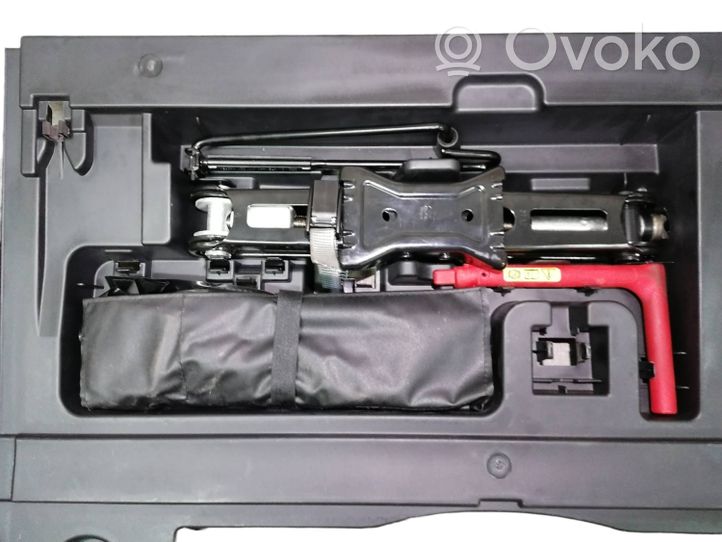 Audi A4 S4 B9 Tool box 8W8863373