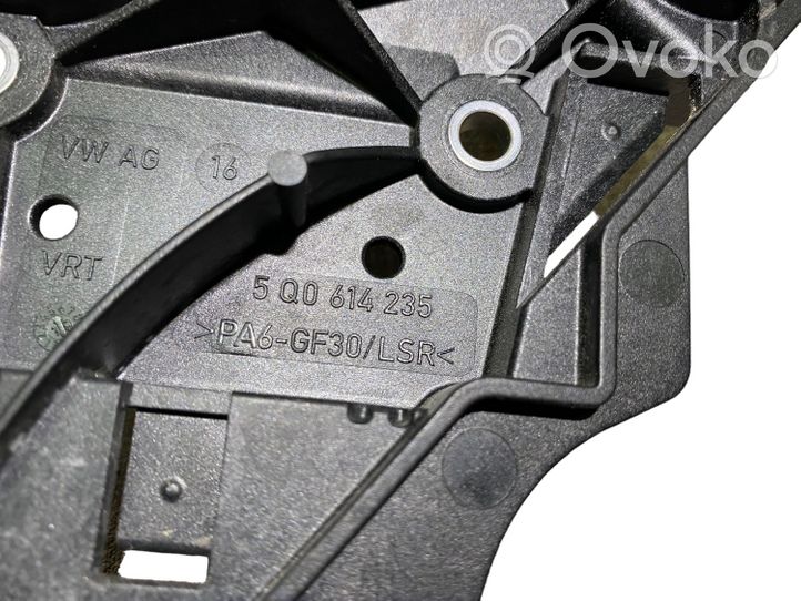 Audi A3 S3 8V ABS-pumpun kiinnike 5Q0614235